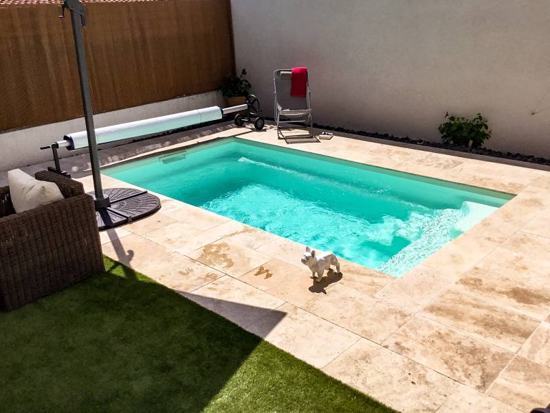 Mini Baby Pool moins de 10m2– Mini piscine coque urbaine – Piscines Provence Polyester à Brignoles près d’Aix-en-Provence
